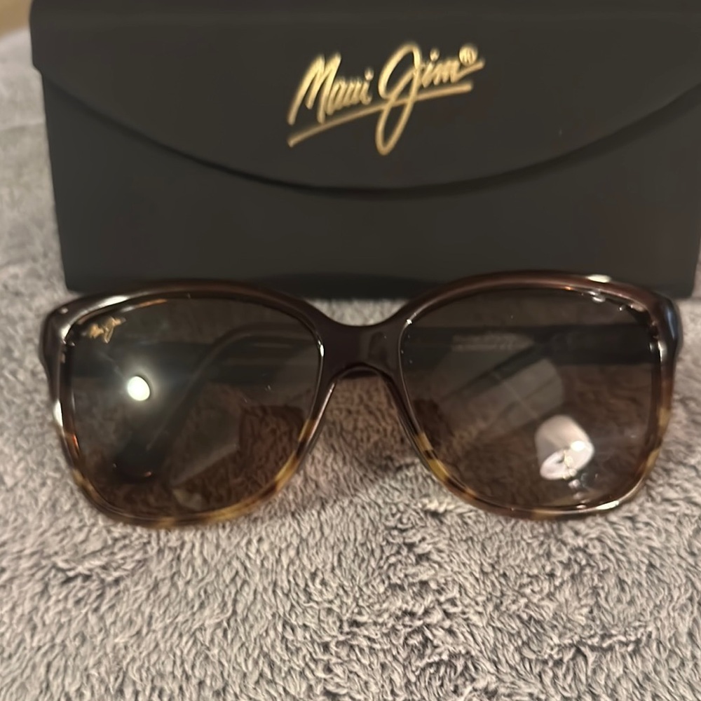 Maui Jim Tortoise Shell Sunglasses